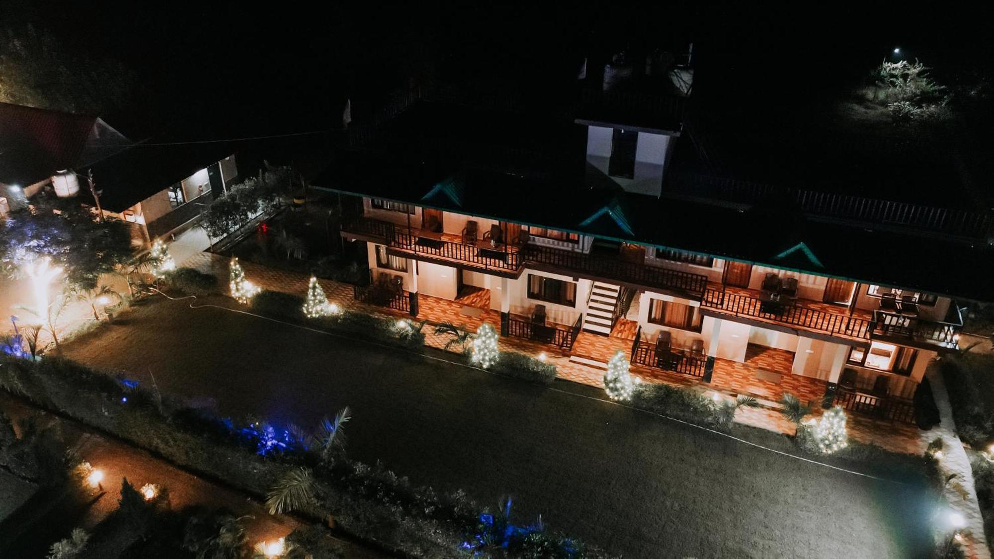 Corbett Nature Walk Resort Рамнаґар Екстер'єр фото